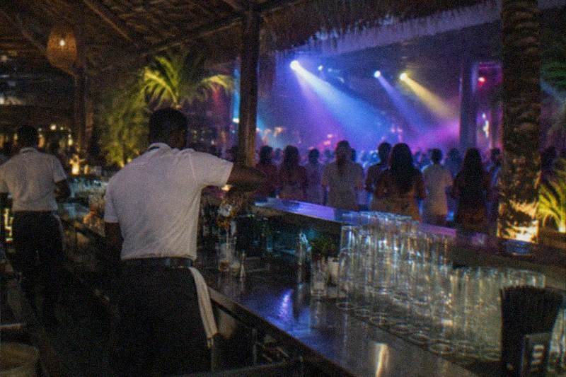 Gold Member, Open Bar, 7 Hours